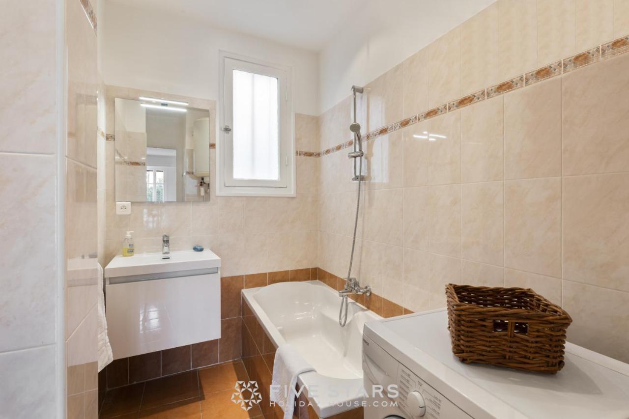 Lejlighed Flora Five Stars House *